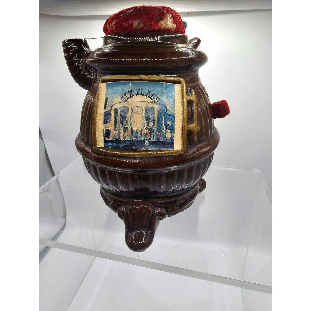 Vintage Souvenir Brown Six Flags Pot Pin Cushion With Retractable Tape Measure